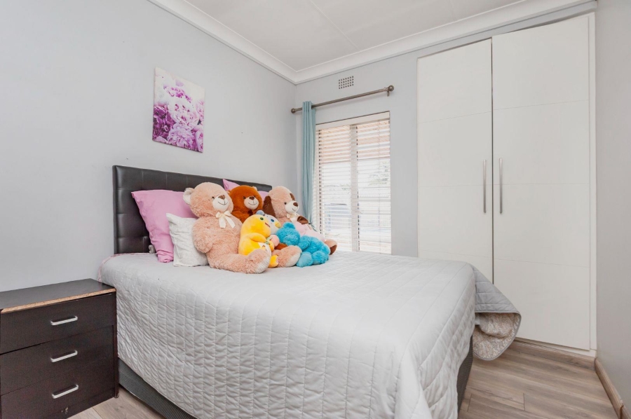3 Bedroom Property for Sale in Verwoerdpark Gauteng