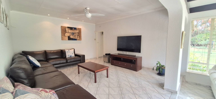 4 Bedroom Property for Sale in Brackenhurst Gauteng