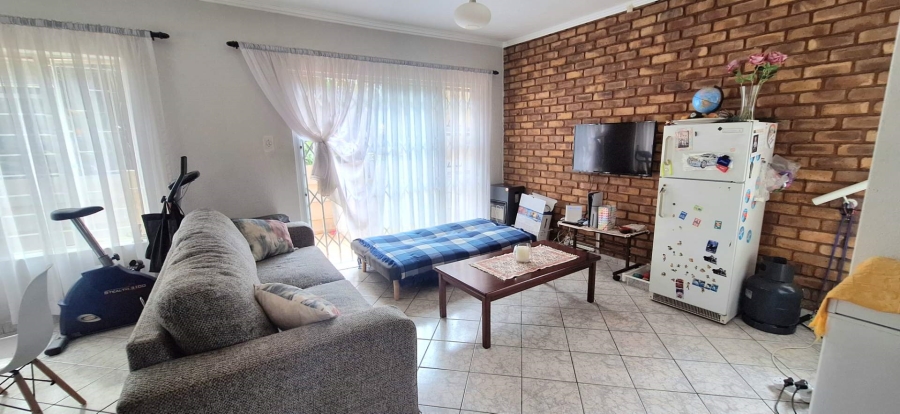4 Bedroom Property for Sale in Brackenhurst Gauteng