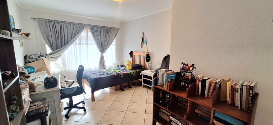 4 Bedroom Property for Sale in Brackenhurst Gauteng