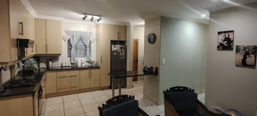 3 Bedroom Property for Sale in New Redruth Gauteng