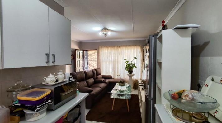 2 Bedroom Property for Sale in Meyersdal Gauteng