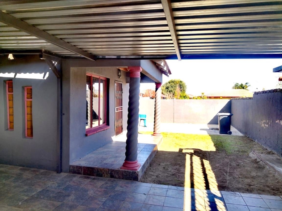 3 Bedroom Property for Sale in Alveda Park Gauteng