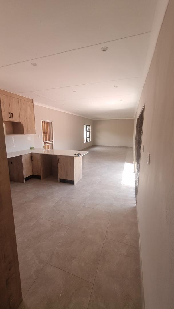 To Let 3 Bedroom Property for Rent in Beyerspark Gauteng