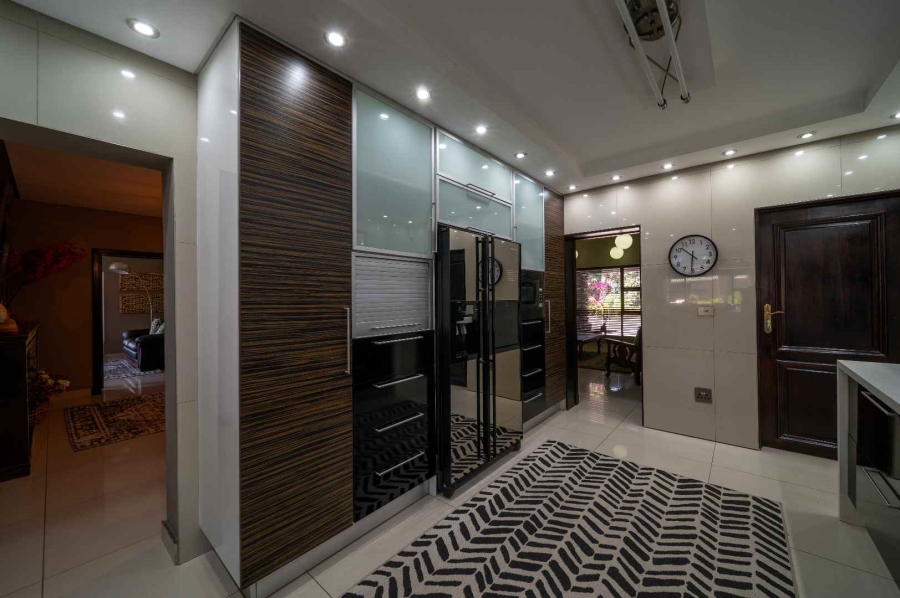 5 Bedroom Property for Sale in Rynfield Gauteng