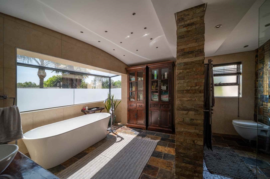 5 Bedroom Property for Sale in Rynfield Gauteng