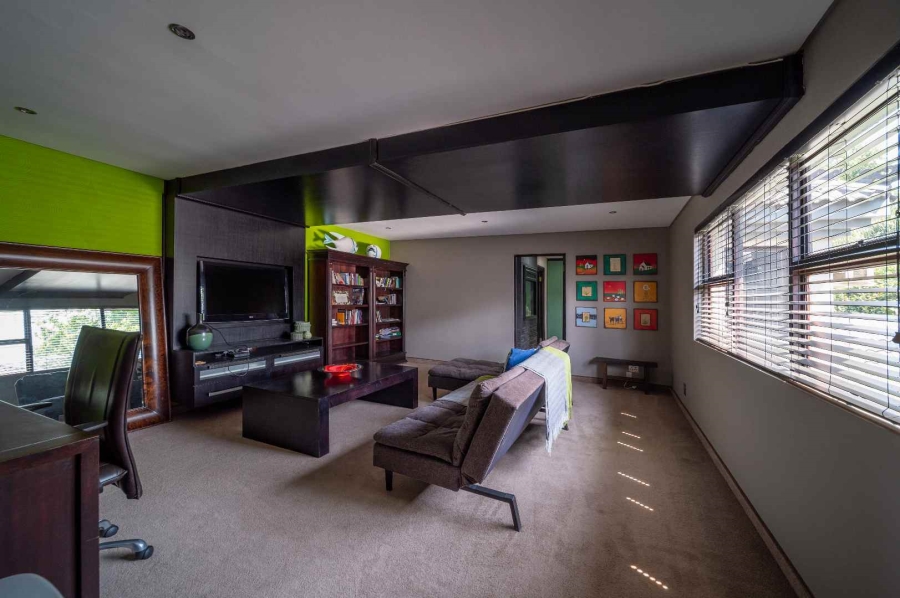 5 Bedroom Property for Sale in Rynfield Gauteng