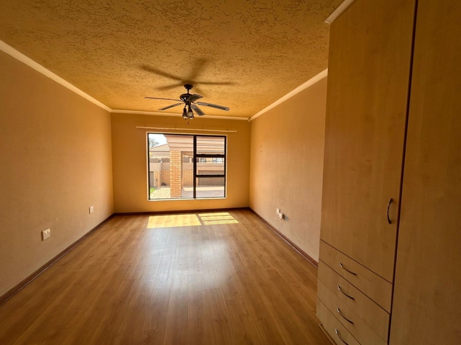 3 Bedroom Property for Sale in Pomona Gauteng