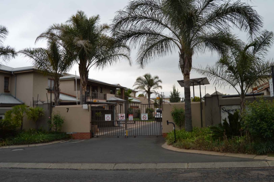 4 Bedroom Property for Sale in Verwoerdpark Gauteng