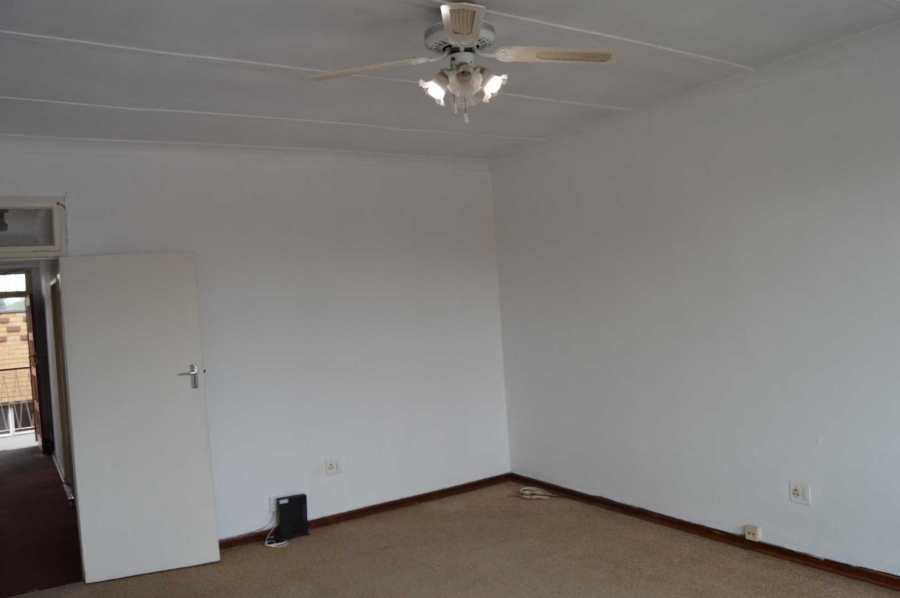 2 Bedroom Property for Sale in New Redruth Gauteng