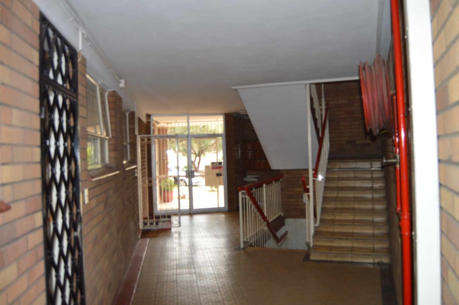 2 Bedroom Property for Sale in New Redruth Gauteng
