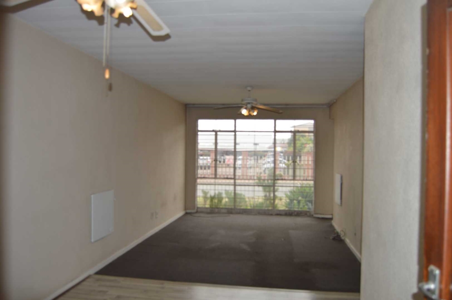 2 Bedroom Property for Sale in New Redruth Gauteng