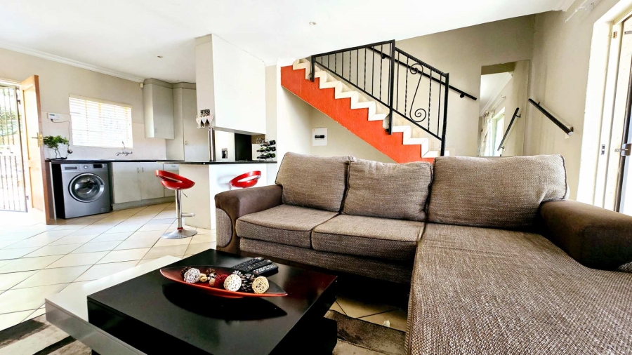 3 Bedroom Property for Sale in La Montagne Gauteng