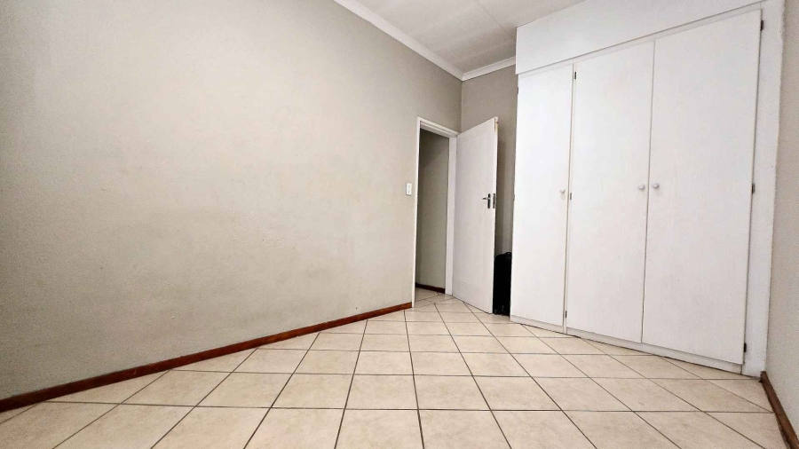 3 Bedroom Property for Sale in La Montagne Gauteng
