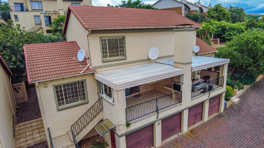 3 Bedroom Property for Sale in La Montagne Gauteng