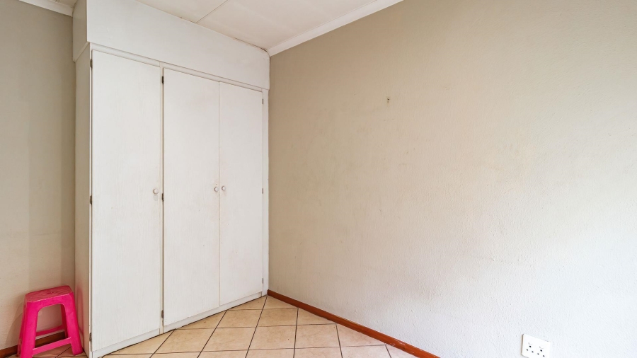 3 Bedroom Property for Sale in La Montagne Gauteng