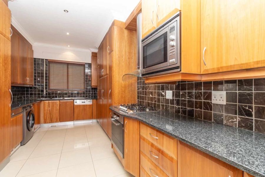 2 Bedroom Property for Sale in Morningside Gauteng