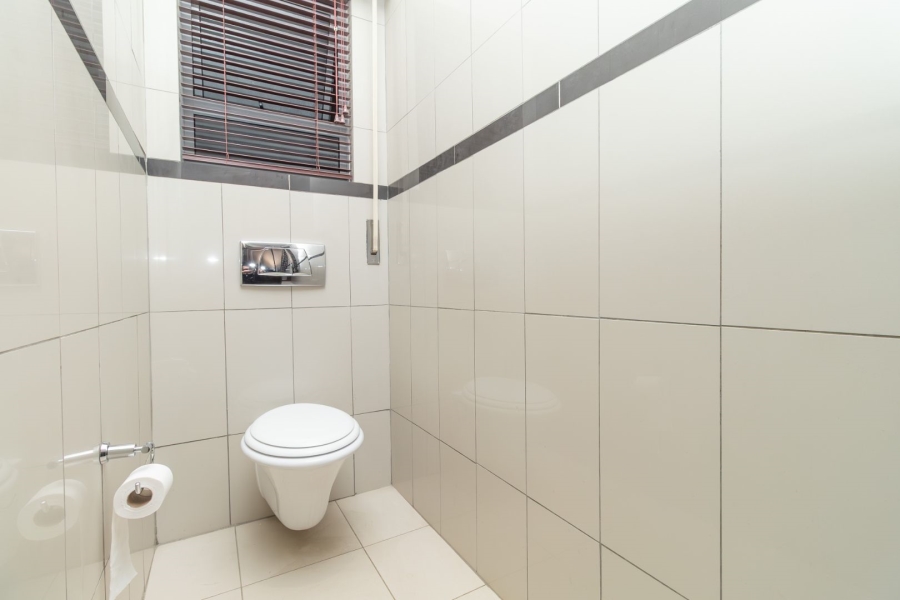 2 Bedroom Property for Sale in Morningside Gauteng