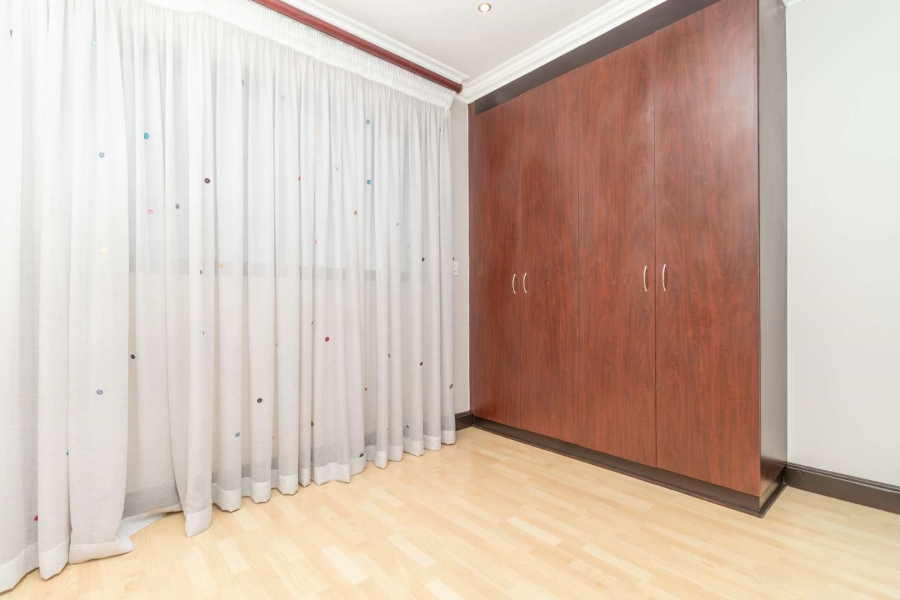 2 Bedroom Property for Sale in Morningside Gauteng