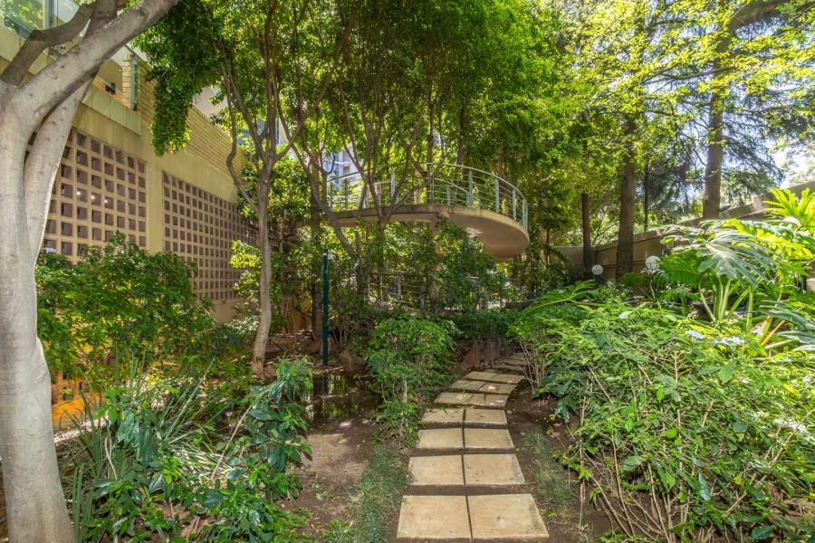 2 Bedroom Property for Sale in Morningside Gauteng