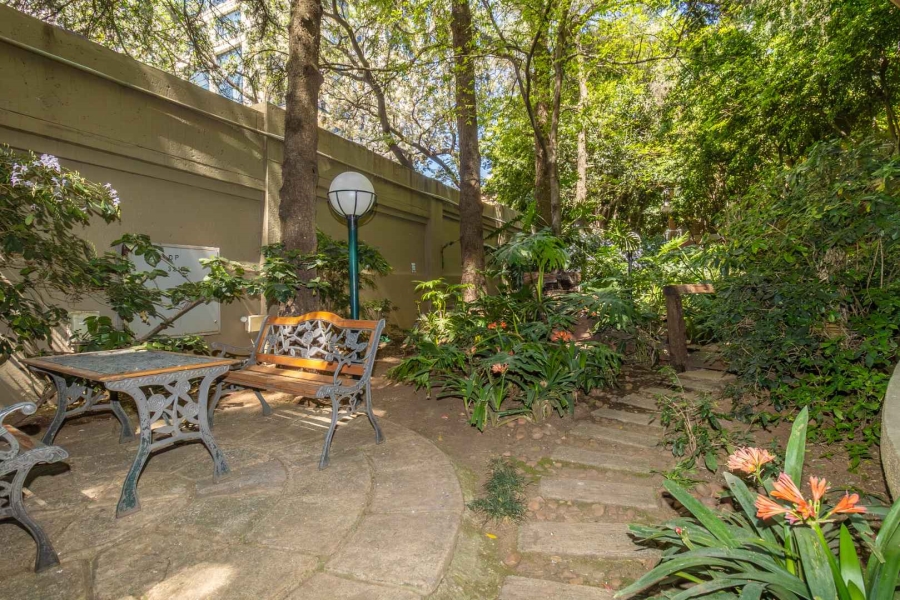 2 Bedroom Property for Sale in Morningside Gauteng
