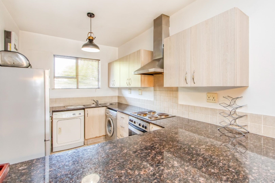 To Let 2 Bedroom Property for Rent in Morningside Gauteng