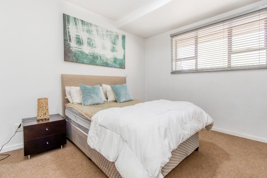 To Let 2 Bedroom Property for Rent in Morningside Gauteng