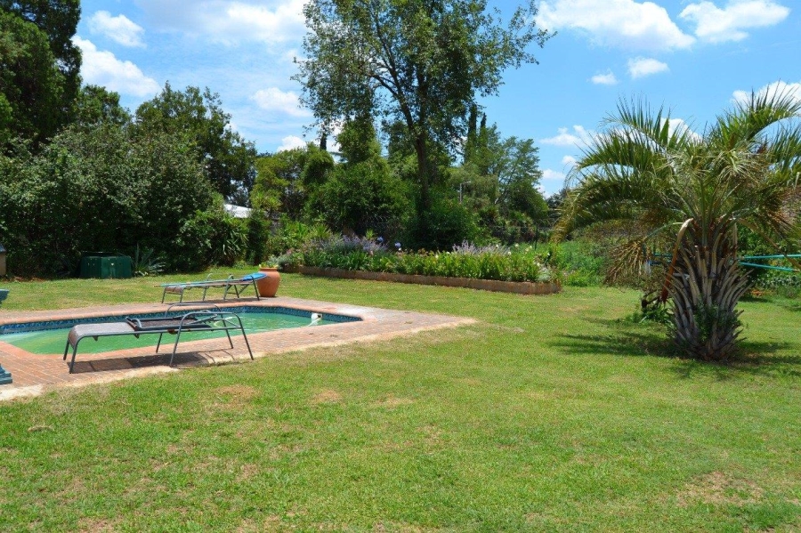 4 Bedroom Property for Sale in Unitas Park Gauteng