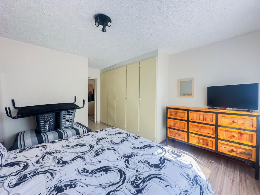 3 Bedroom Property for Sale in Garsfontein Gauteng