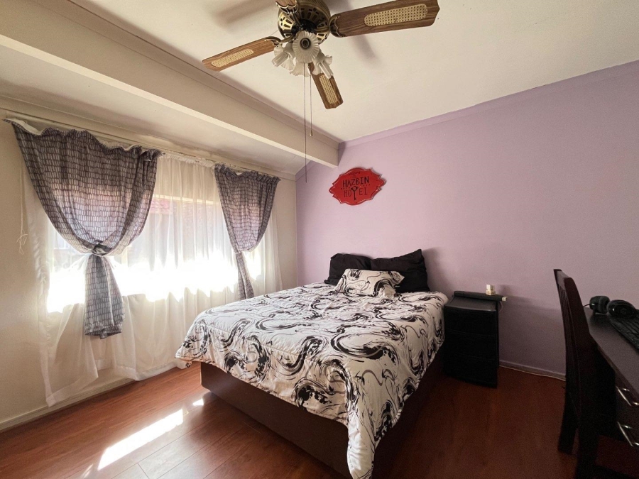 3 Bedroom Property for Sale in Garsfontein Gauteng