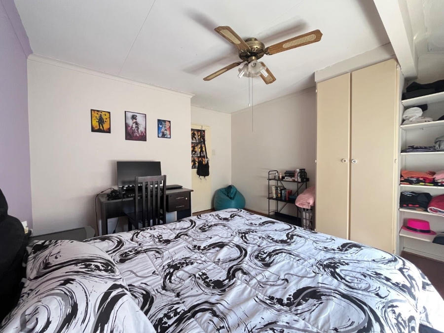 3 Bedroom Property for Sale in Garsfontein Gauteng