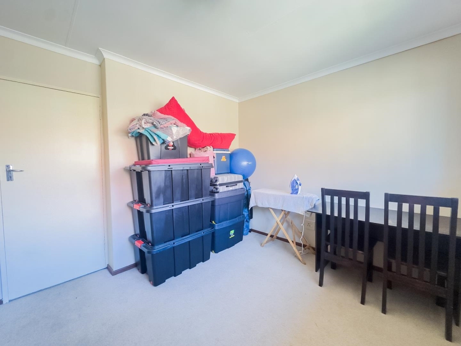 3 Bedroom Property for Sale in Garsfontein Gauteng