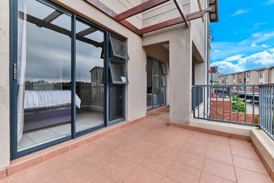 2 Bedroom Property for Sale in Wilgeheuwel Gauteng