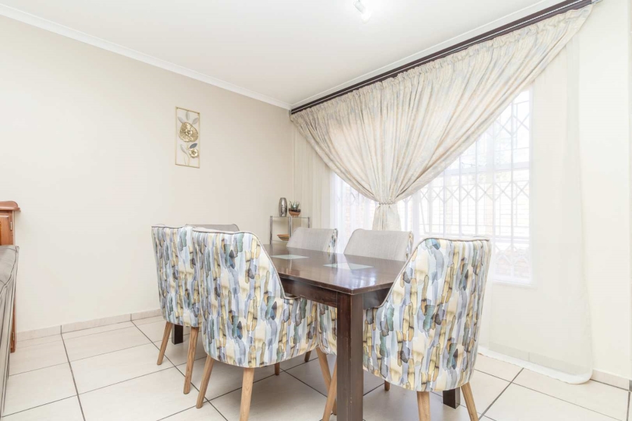 3 Bedroom Property for Sale in Honeydew Manor Gauteng