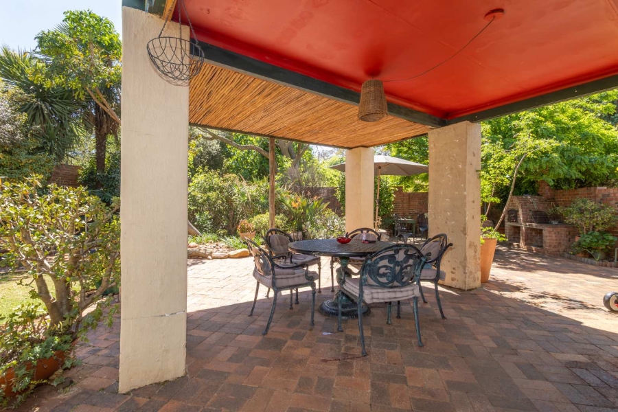 To Let 3 Bedroom Property for Rent in Linden Gauteng