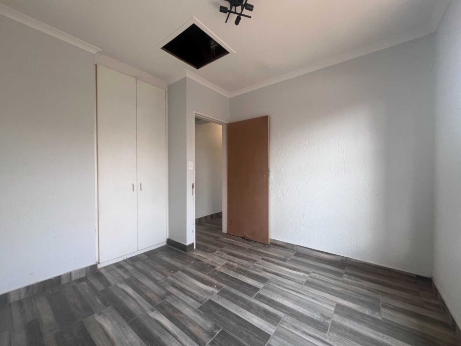 3 Bedroom Property for Sale in Wilgeheuwel Gauteng