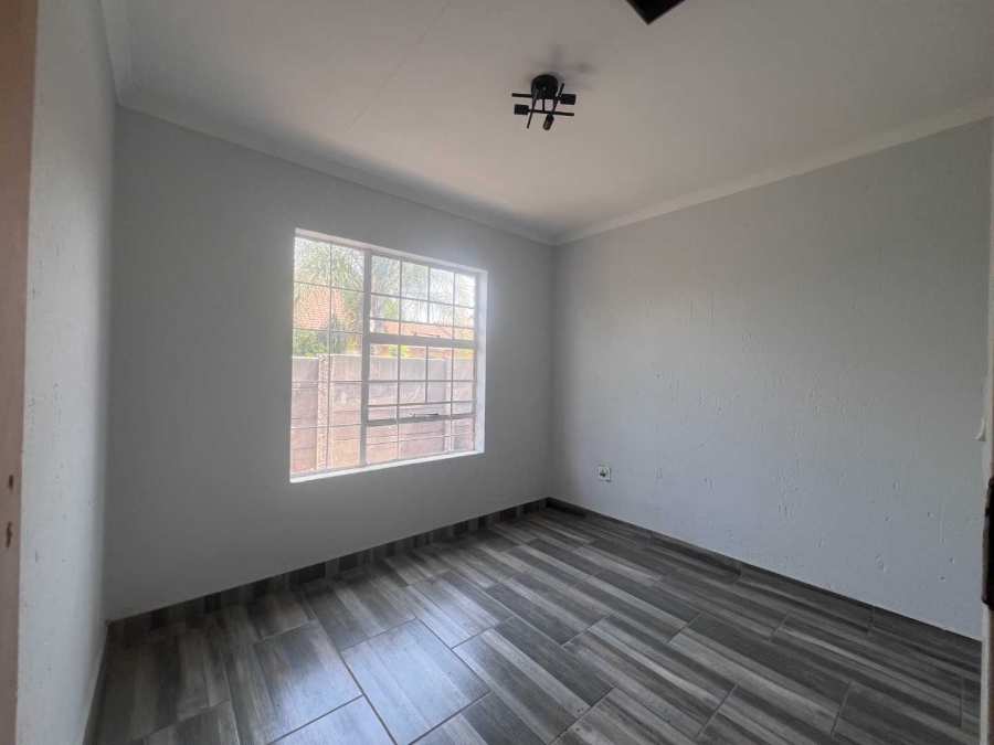 3 Bedroom Property for Sale in Wilgeheuwel Gauteng