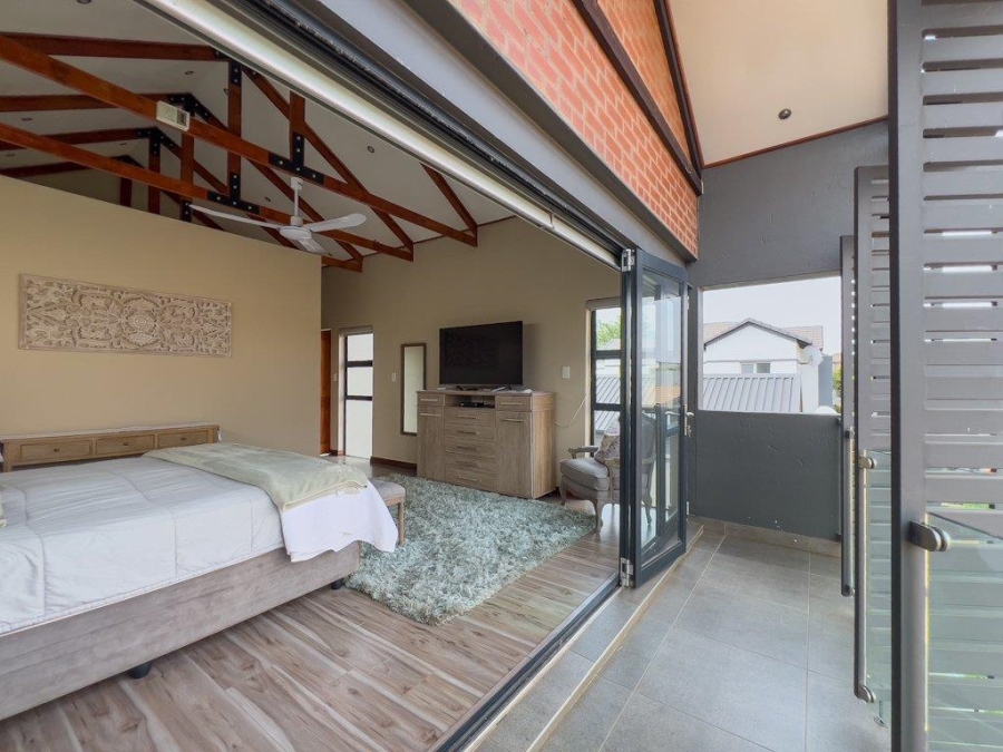 4 Bedroom Property for Sale in Midstream Ridge Gauteng