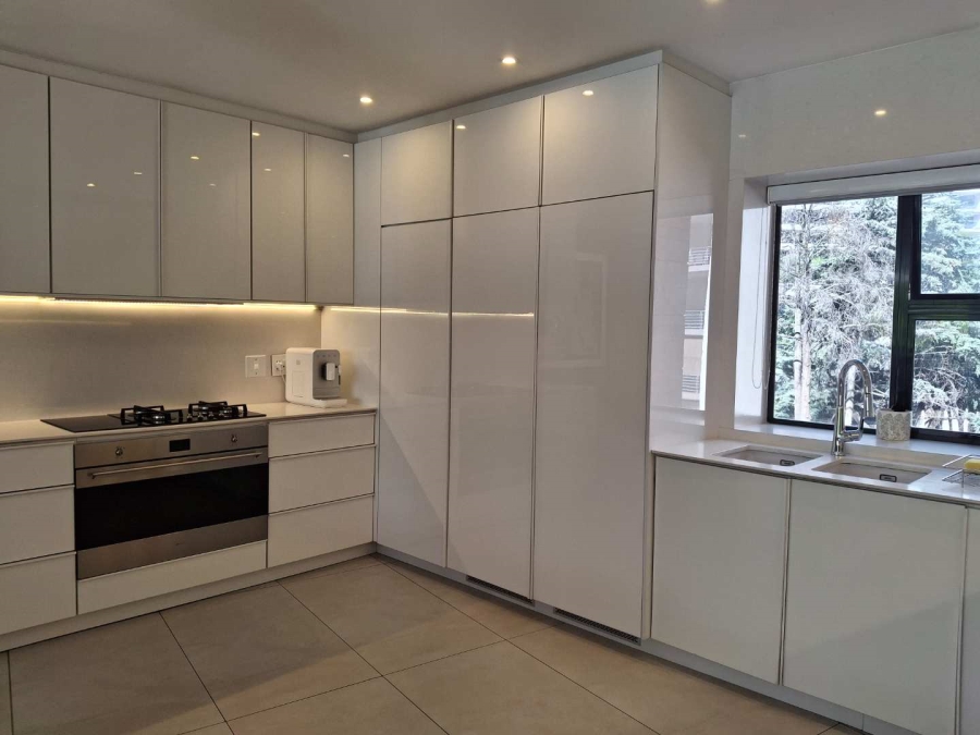 To Let 3 Bedroom Property for Rent in Benmore Gauteng