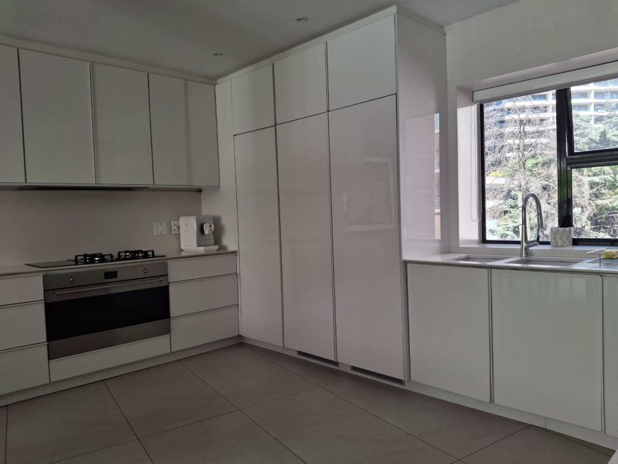 To Let 3 Bedroom Property for Rent in Benmore Gauteng