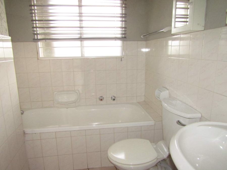 2 Bedroom Property for Sale in Glenhazel Gauteng