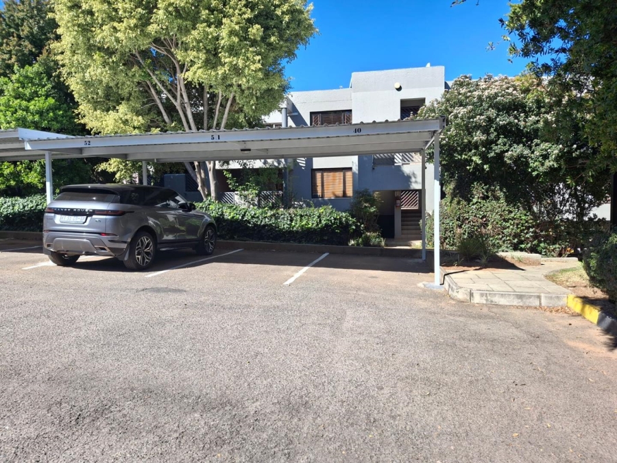To Let 1 Bedroom Property for Rent in Benmore Gauteng