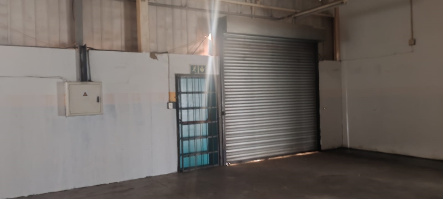 To Let commercial Property for Rent in Halfway House Gauteng