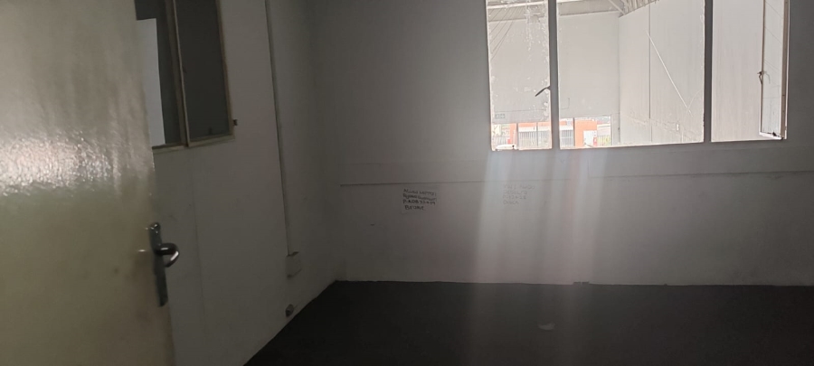 To Let commercial Property for Rent in Halfway House Gauteng