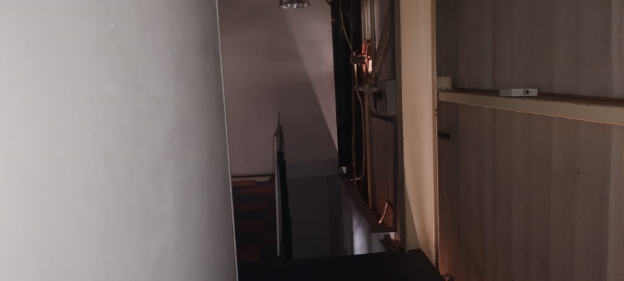 To Let commercial Property for Rent in Halfway House Gauteng