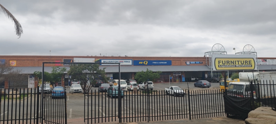 To Let commercial Property for Rent in Halfway House Gauteng