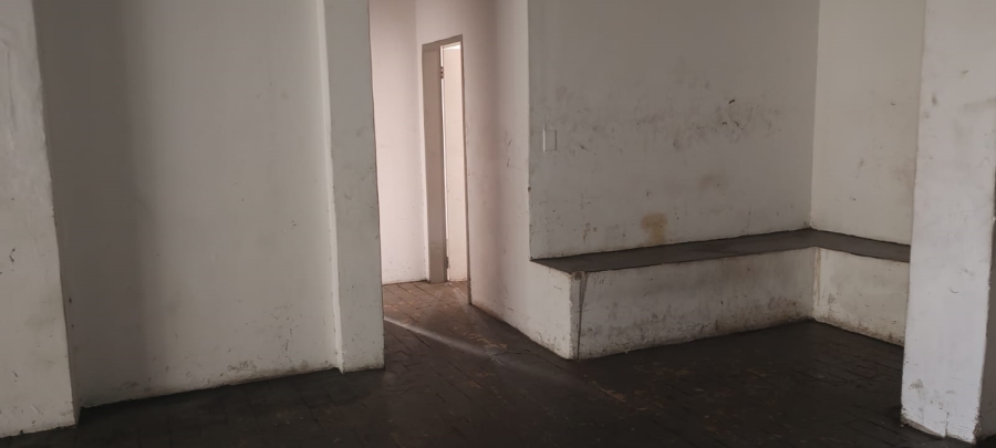 To Let commercial Property for Rent in Halfway House Gauteng