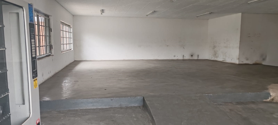 To Let commercial Property for Rent in Halfway House Gauteng