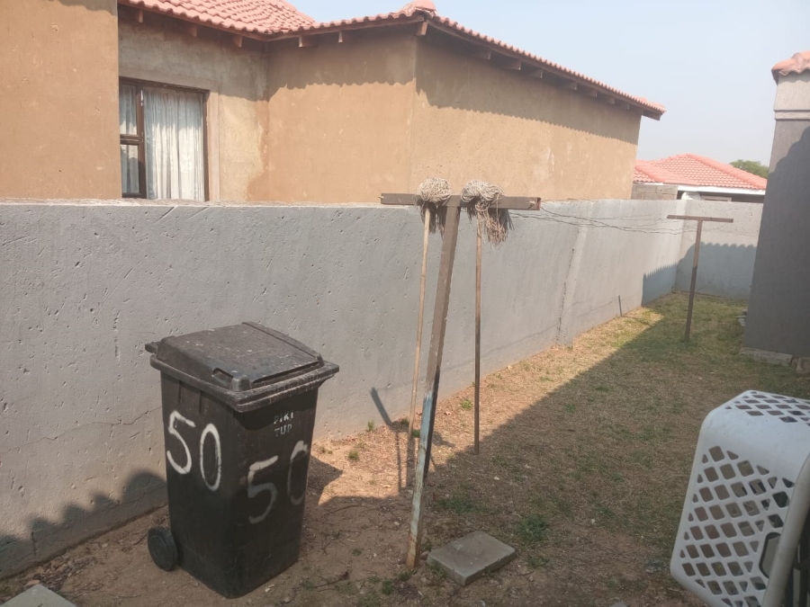 3 Bedroom Property for Sale in Alveda Park Gauteng