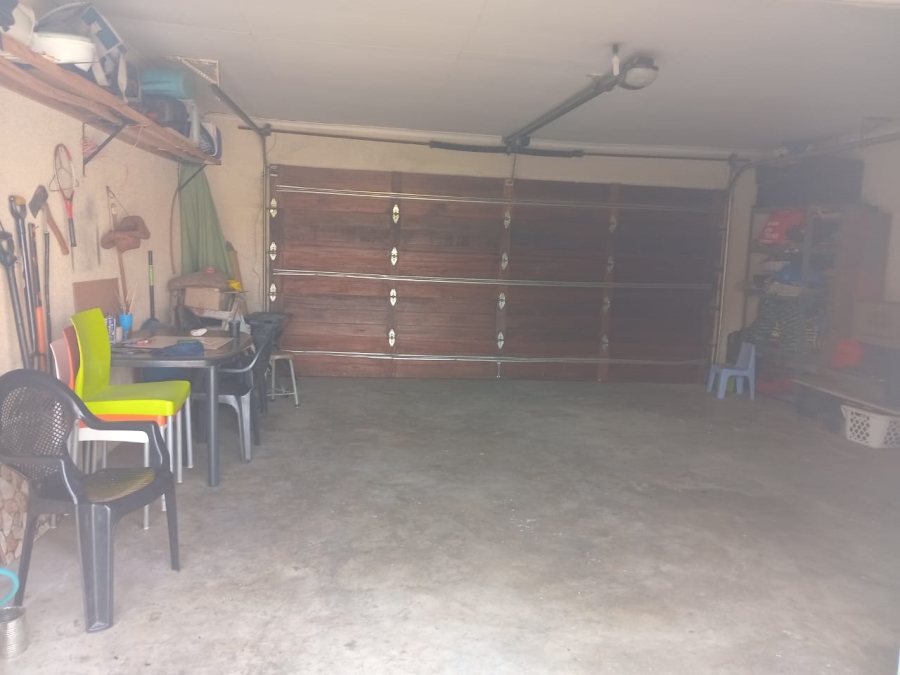 3 Bedroom Property for Sale in Alveda Park Gauteng